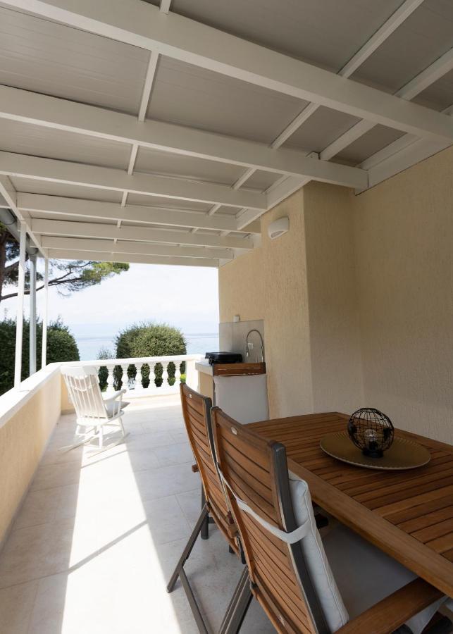Luxury Mantinela Apartment Malinska Luaran gambar