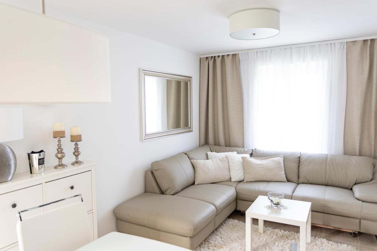 Luxury Mantinela Apartment Malinska Luaran gambar