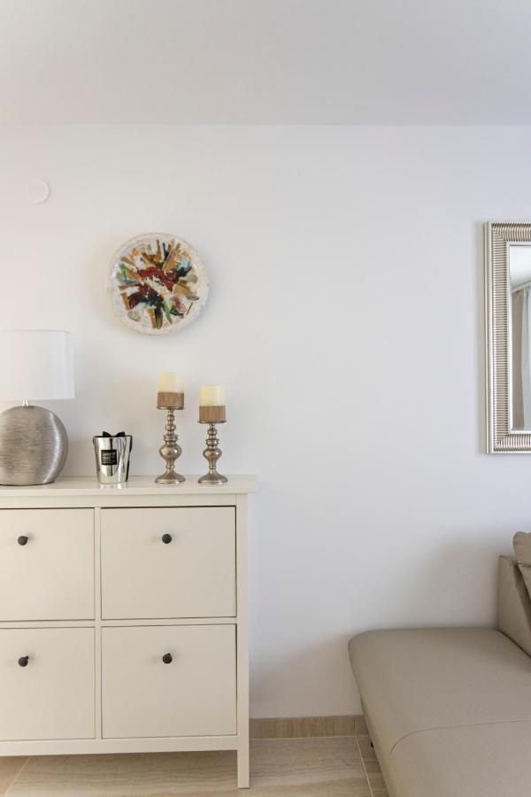 Luxury Mantinela Apartment Malinska Luaran gambar